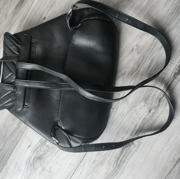 🎁 FREE 🎁Sam Edelman backpack - Picture 8 of 10